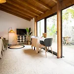 Se Velha Guest house 3*